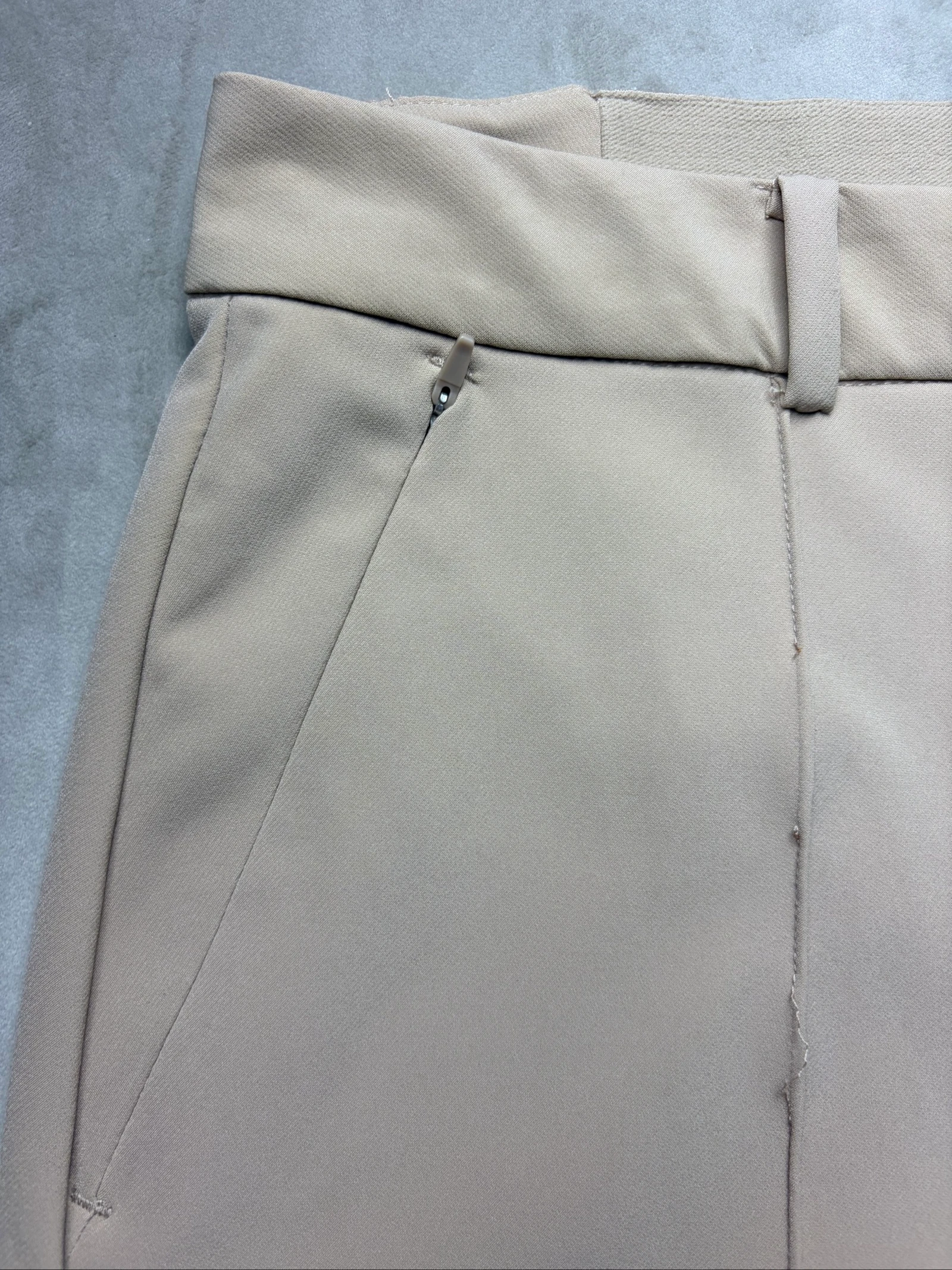 Calça de fato OYSHO bege/taupe – Novo com etiqueta – Tamanho L – photo 3